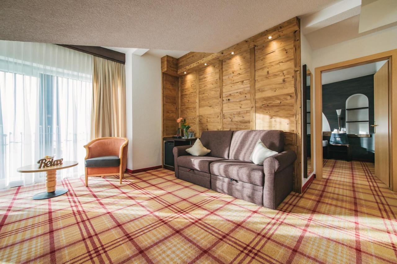 Arlen Lodge Hotel Inkl Premium Karte Im Sommer Sankt Anton am Arlberg Ngoại thất bức ảnh