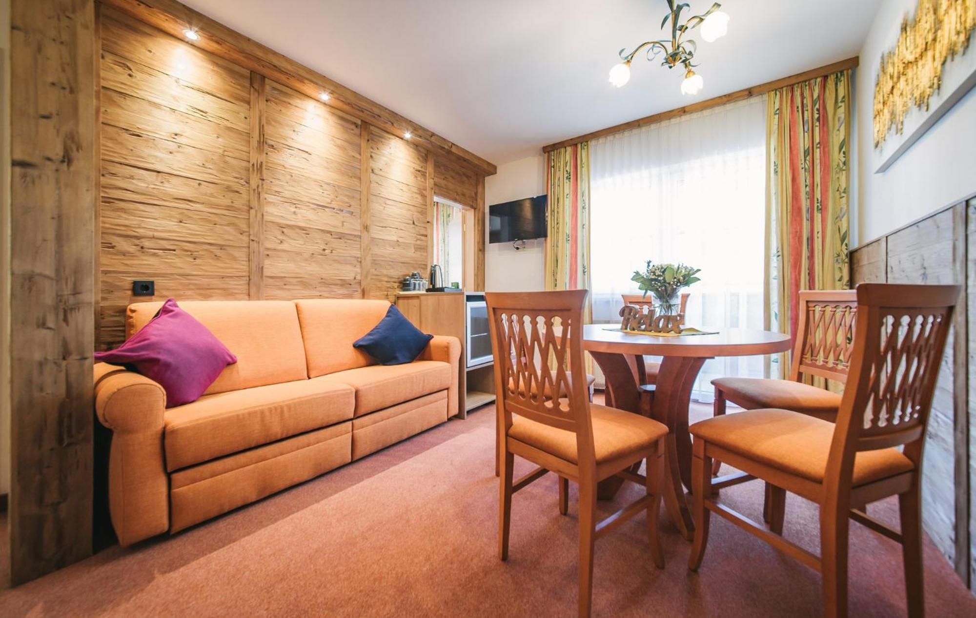 Arlen Lodge Hotel Inkl Premium Karte Im Sommer Sankt Anton am Arlberg Ngoại thất bức ảnh